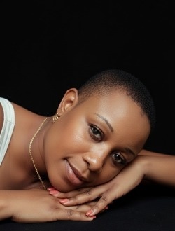 Profil de Marie, une femme célibataire de 46 ans à Dakar-Marine