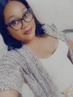 Profil de Guylaine, une femme célibataire de 34 ans à Libreville