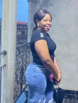 Profil de Jacky Dorine, une femme célibataire de 26 ans à Yaoundé