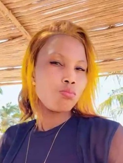 Profil de Cécile, une femme célibataire de 38 ans à Cotonou