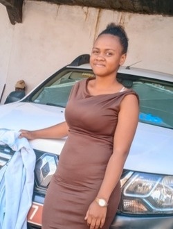 Profil de Nivo, une femme célibataire de 25 ans à Nosy-Be