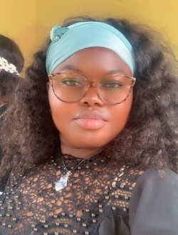 Profil de Natacha, une femme célibataire de 29 ans à Yaoundé