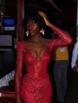 Profil de Line, une femme célibataire de 22 ans à Port-Gentil