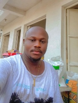 Profil de Jonathan, un homme célibataire de 32 ans à Kinshasa Nongo