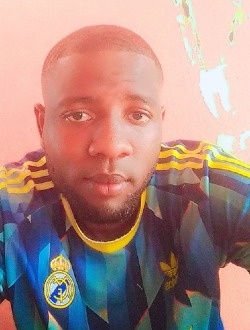 Profil de Joel, un homme célibataire de 29 ans à Yaoundé