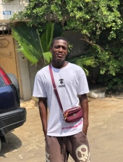 Profil de Jean-Marc, un homme célibataire de 24 ans à Abata