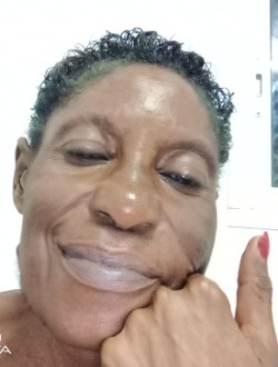 Profil de Ariana, une femme célibataire de 49 ans à Douala