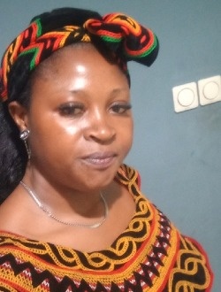 Profil de Amourjulia, une femme célibataire de 37 ans à Ébolowa
