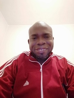 Profil de Eric, un homme célibataire de 45 ans à Casablanca