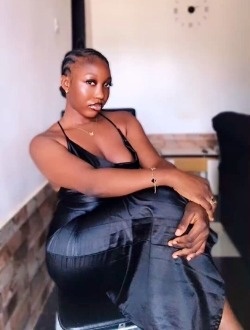 Profil de Jess, une femme célibataire de 26 ans à Bobo-Dioulasso
