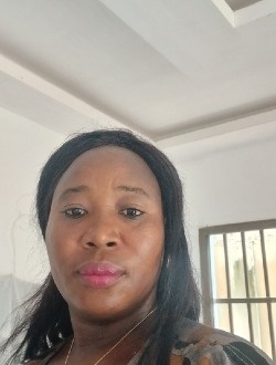 Profil de Mireille, une femme célibataire de 39 ans à Lomé