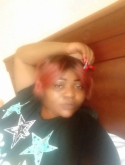 Profil de Stéphanie, une femme célibataire de 36 ans à Abang