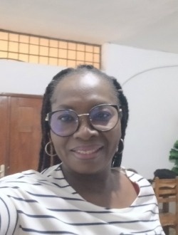 Profil de Ayaba, une femme célibataire de 52 ans à Abomey-Calavi