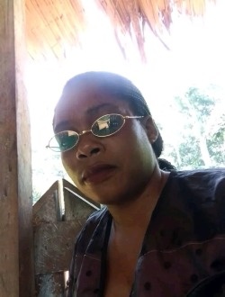 Profil de Pelagie, une femme célibataire de 37 ans à Bertoua