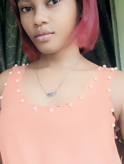 Profil de Sheyenne, une femme célibataire de 32 ans à Libreville
