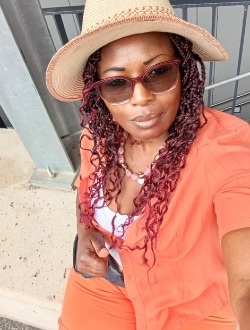 Profil de Élodiefenesh, une femme célibataire de 46 ans à Al-Esch