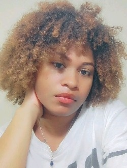 Profil de Shina, une femme célibataire de 30 ans à Toamasina