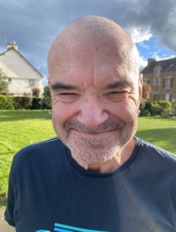 Profil de Rooly, un homme célibataire de 61 ans à Quessoy