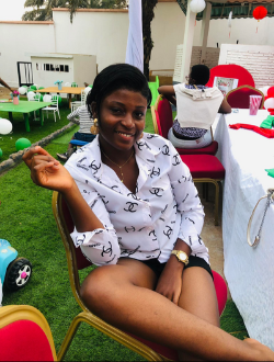 Profil de Laurence, une femme célibataire de 26 ans à Yaoundé