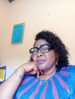 Profil de Solange, une femme célibataire de 51 ans à Douala