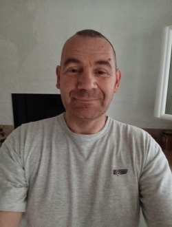 Profil de Eliot, un homme célibataire de 54 ans à Mont-de-Marsan