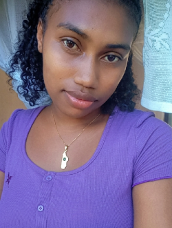 Profil de Sandyh, une femme célibataire de 26 ans à Sambava