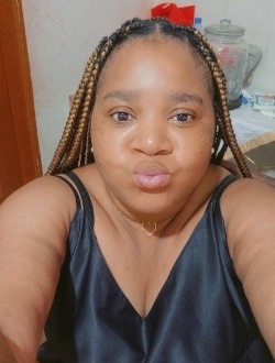 Profil de Tchary, une femme célibataire de 33 ans à Libreville