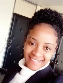Profil de Ange, une femme célibataire de 33 ans à 1ER Arrondissement