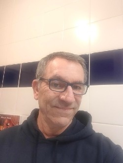 Profil de Thierry, un homme célibataire de 61 ans à Bayonne