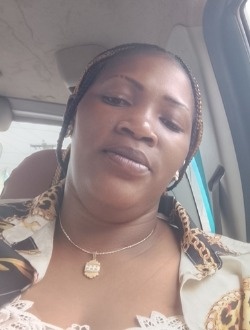 Profil de Lydie, une femme célibataire de 35 ans à Yaoundé