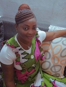 Profil de Pelagie, une femme célibataire de 45 ans à Abadjin-Kouté