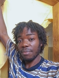 Profil de Junior, un homme célibataire de 28 ans à Cotonou