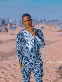 Profil de Aimé, un homme célibataire de 24 ans à Cotonou