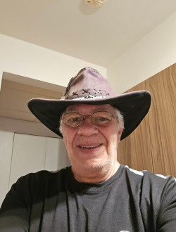 Profil de Luc, un homme célibataire de 72 ans à Sherbrooke