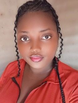 Profil de Adélaïde, une femme célibataire de 30 ans à Cotonou