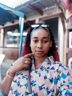 Profil de Raissa, une femme célibataire de 26 ans à Toamasina