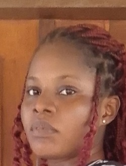 Profil de Epiphanie, une femme célibataire de 24 ans à Tsévié