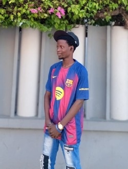 Profil de Grégoire, un homme célibataire de 21 ans à Cotonou