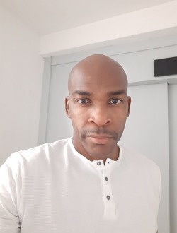 Profil de Boua, un homme célibataire de 33 ans à Lyon
