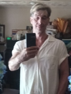 Profil de Stephen, un homme célibataire de 53 ans à Saint-Georges