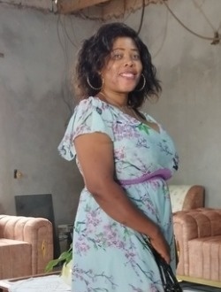 Profil de Marguerite, une femme célibataire de 43 ans à Yaoundé