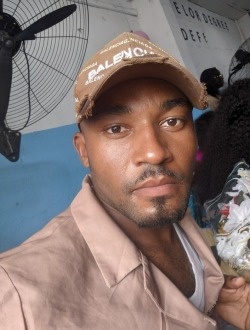 Profil de Billy, un homme célibataire de 28 ans à Douala
