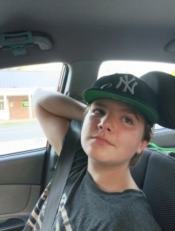 Profil de Curtis, un homme célibataire de 19 ans à Swansboro