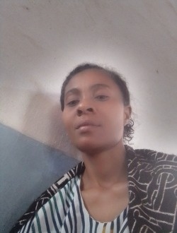Profil de Sambatra, une femme célibataire de 39 ans à Alatsinainy-Bakaro