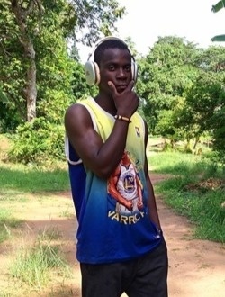 Profil de Joël, un homme célibataire de 23 ans à Obala