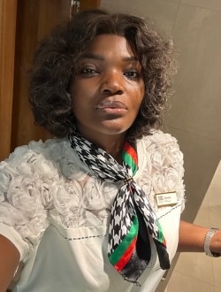 Profil de Emilie, une femme célibataire de 34 ans à Yaoundé