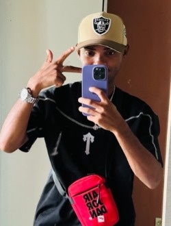 profile picture 0