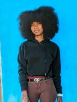 Profil de Mayah, une femme célibataire de 24 ans à Toamasina