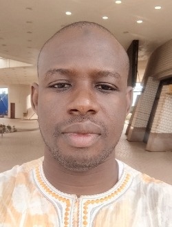 Profil de Manlessou, un homme célibataire de 35 ans à Abomey-Calavi
