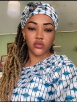 Profil de Barbara, une femme célibataire de 34 ans à Abidjan
